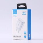 Adaptor Vivan Power20 Packaging